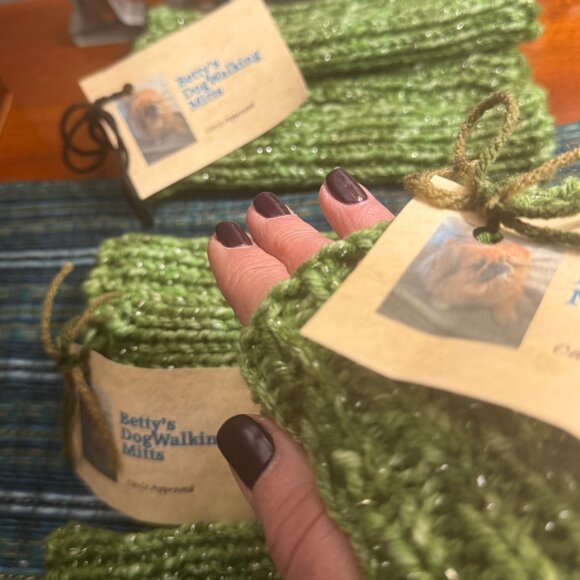 Fingerless Gloves Green Handmade "Dog Walking Mitts" - Salty Approved! NEW - Picture 3 of 4